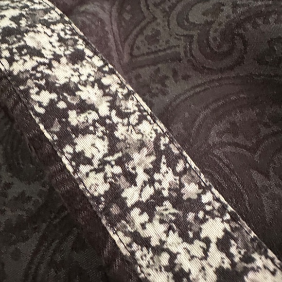 Robert Graham button up dress shirt - Picture 6 of 10